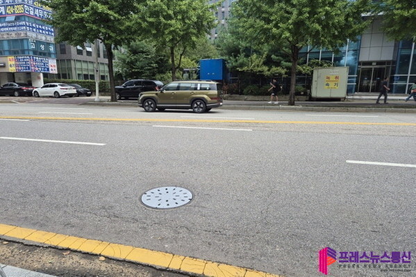 도로 위 ‘덜컹’ 방지…안양시, ‘맨홀 충격 방지구’ 전국 최초 실증 시작