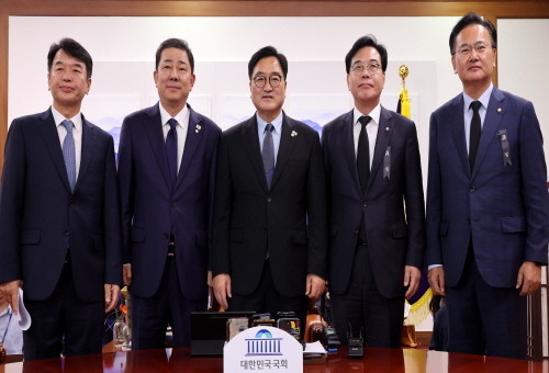 여야, 26일 일요일 본회의 개최 합...