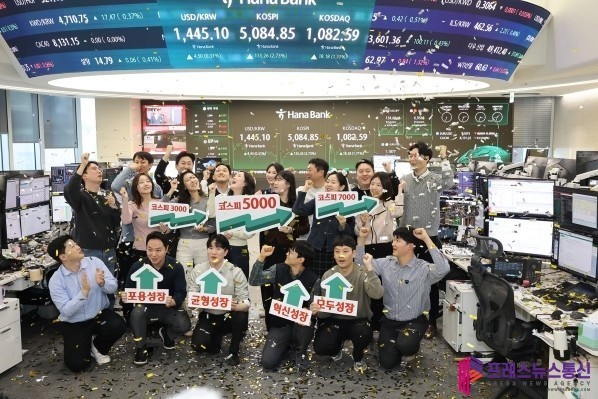 [포토 뉴스] 코스피, 꿈의 오천시대...
