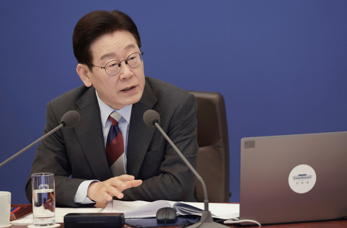 이 대통령 지지도 58.2%… '중동사태 관리' 효과, 일주일 만에 반등