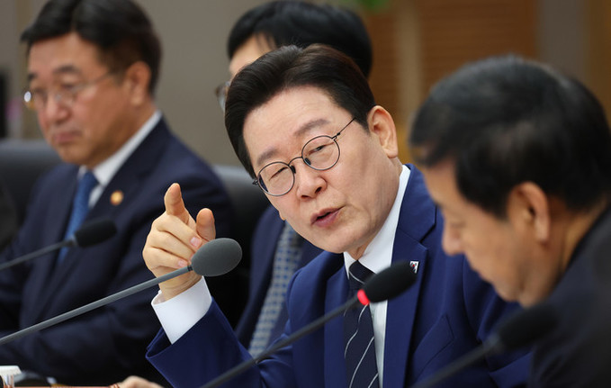 이 대통령, 중동 사태에 추경 신속 편성… "소득지원 안 할 수 없어"