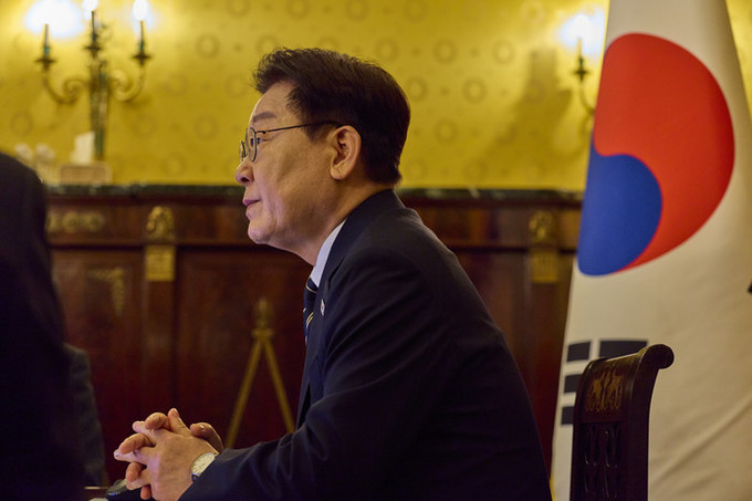 이 대통령 "부정선거론 반사회적 행태… 터무니없는 음모론 선동세력"