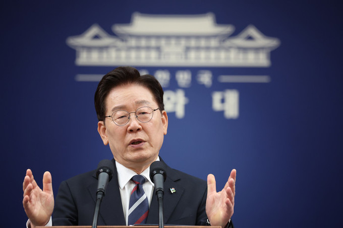 이재명 대통령 지지율 46.7%… 취임 후 첫 부정평가 역전