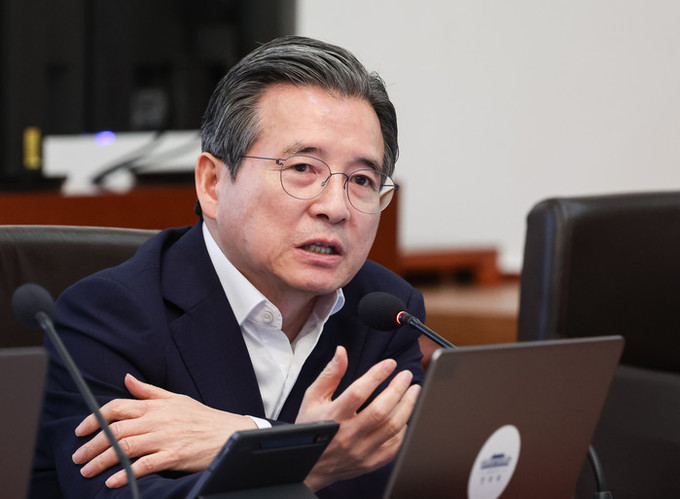세제개편 앞두고 김용범 정책실장 사퇴… 이 대통령 사표 수리