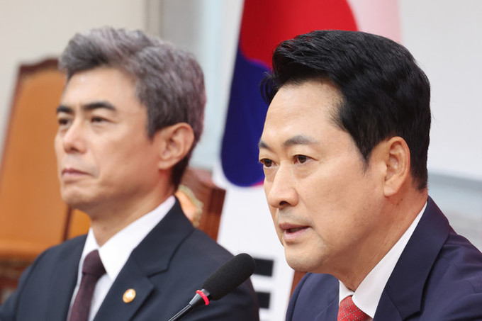 강신철, 장동혁·김민석 만나… "DMZ 지뢰사고, 조사 후 투명하게 설명"