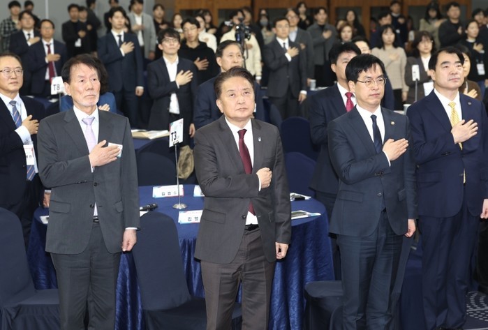 ‘2025 제3회 한국지방외교포럼 i...