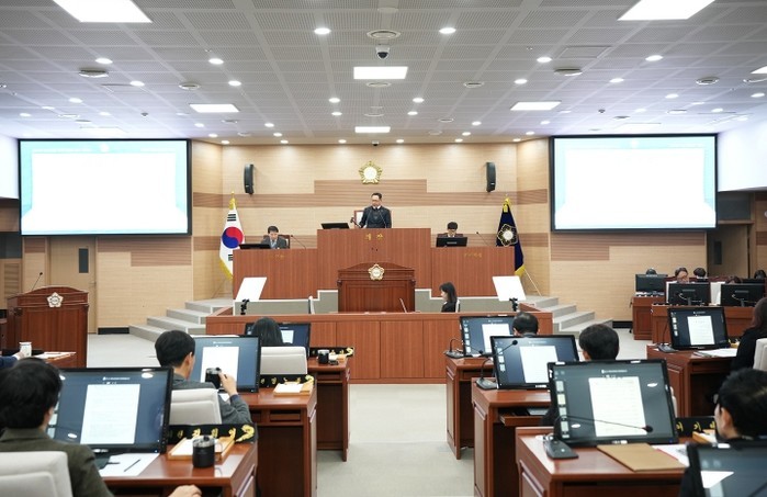 아산시의회, 제3회 추경 2조 2,3...