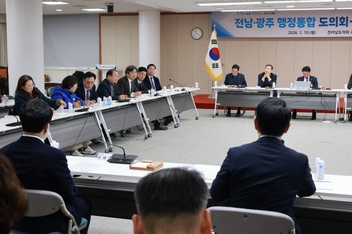 박원종 전남도의원,  지역이 더 나아...